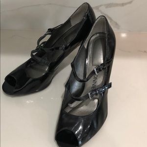 CONNIE LORRAINE 4” Black Patent Leather pumps